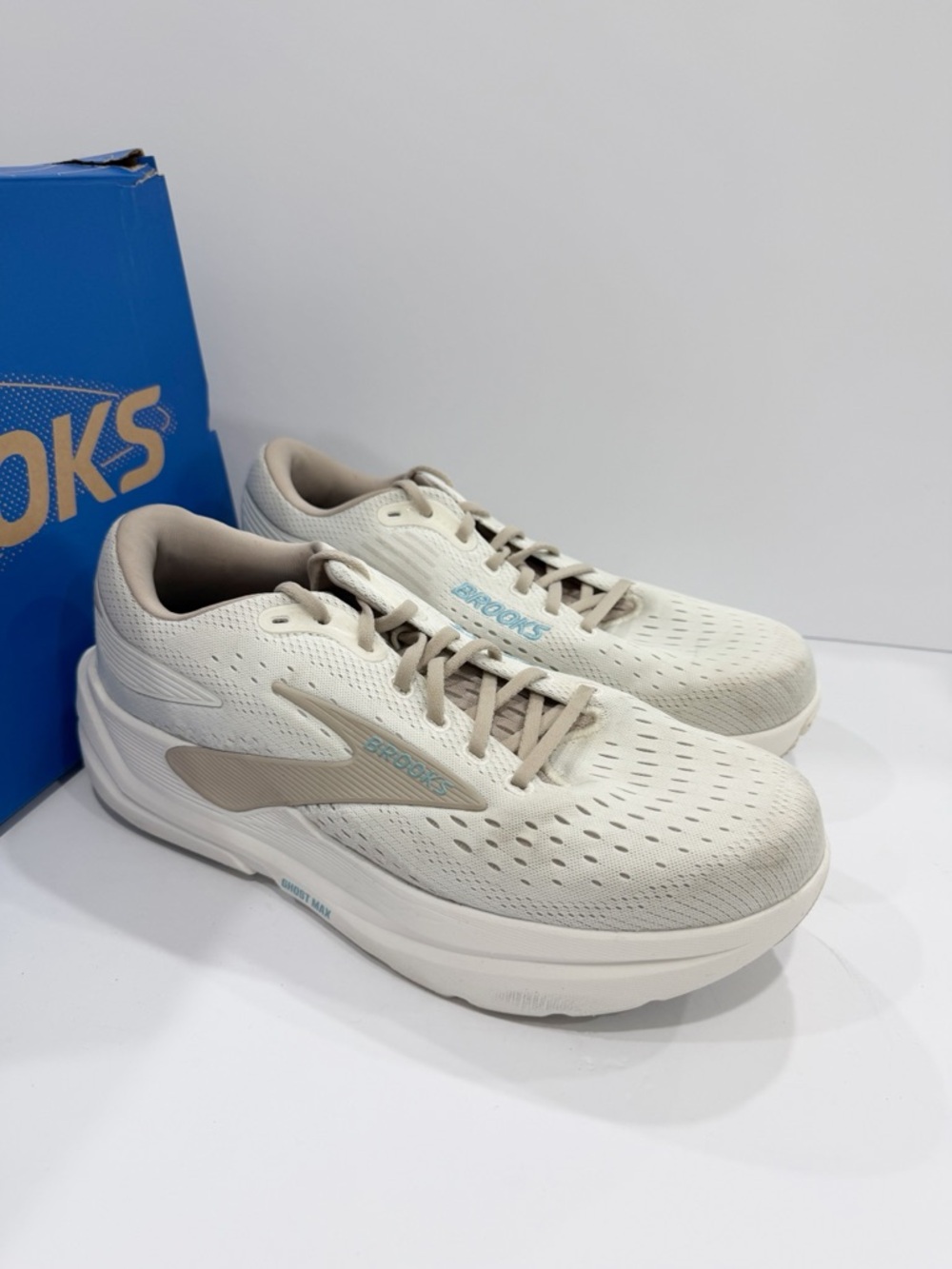 Brooks Wide Ghost Max 3 Women’s Shoes